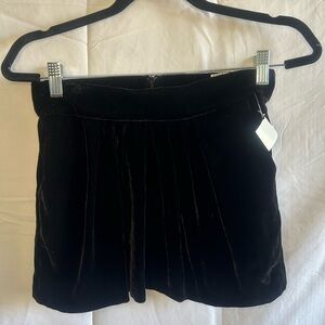 Chic Black Velvet Mini Skirt